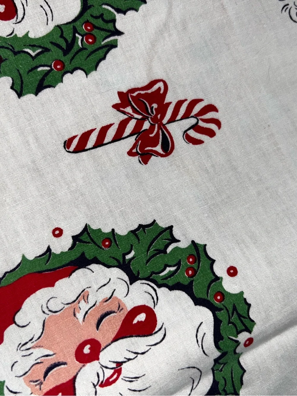 Holiday Santa Wreath Tablecloth - White with Red & Green
